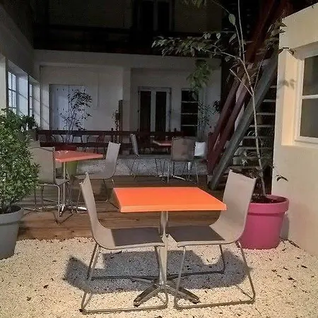 De Paris 2*
